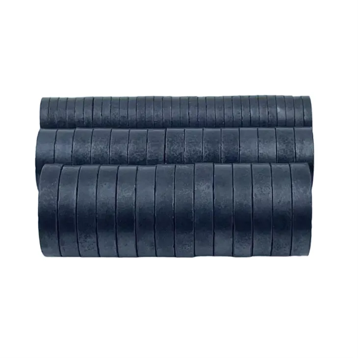 Vahvat ferriittimagneetit